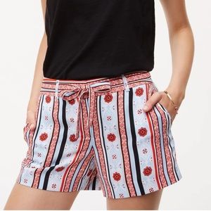 Ann Taylor LOFT Shorts Costa Stripe 4" Shorts Size 0
